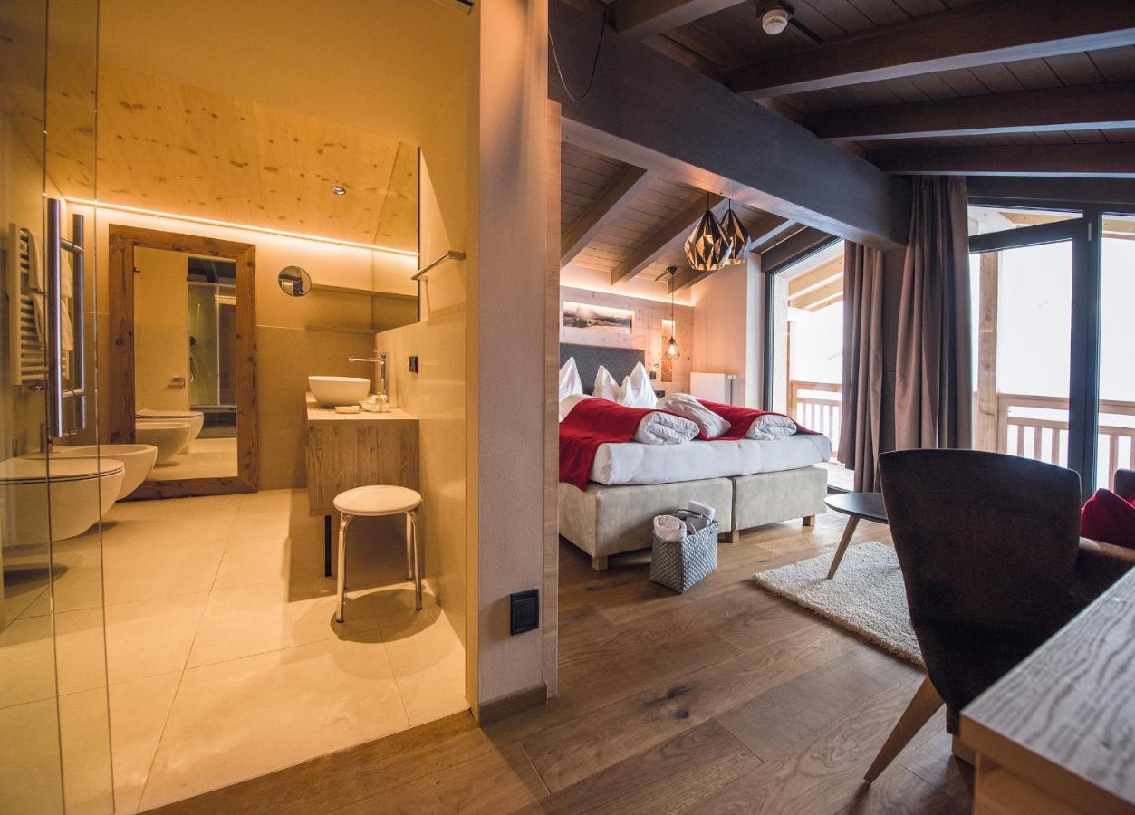 Hotel Goldknopf Альпе-ди-Сьюзи Экстерьер фото