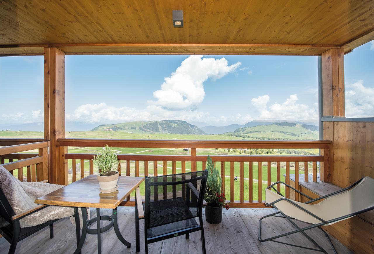 Hotel Goldknopf Альпе-ди-Сьюзи Экстерьер фото